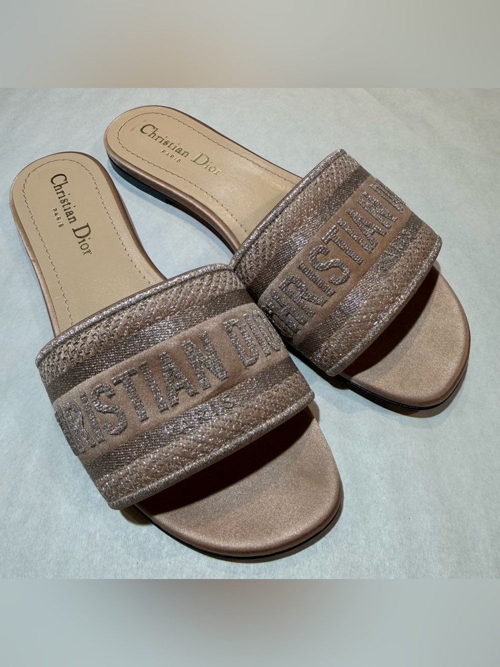 CHRISTIAN DIOR Lurex Embroidered Nude /Pink Sandal Slide Size 37 - Picture 3 of 10